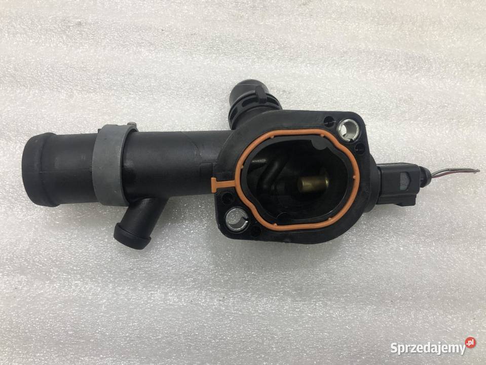 OBUDOWA TERMOSTATU AUDI A4 B8 20 TDI 03L121132AC osobowe sprzedam