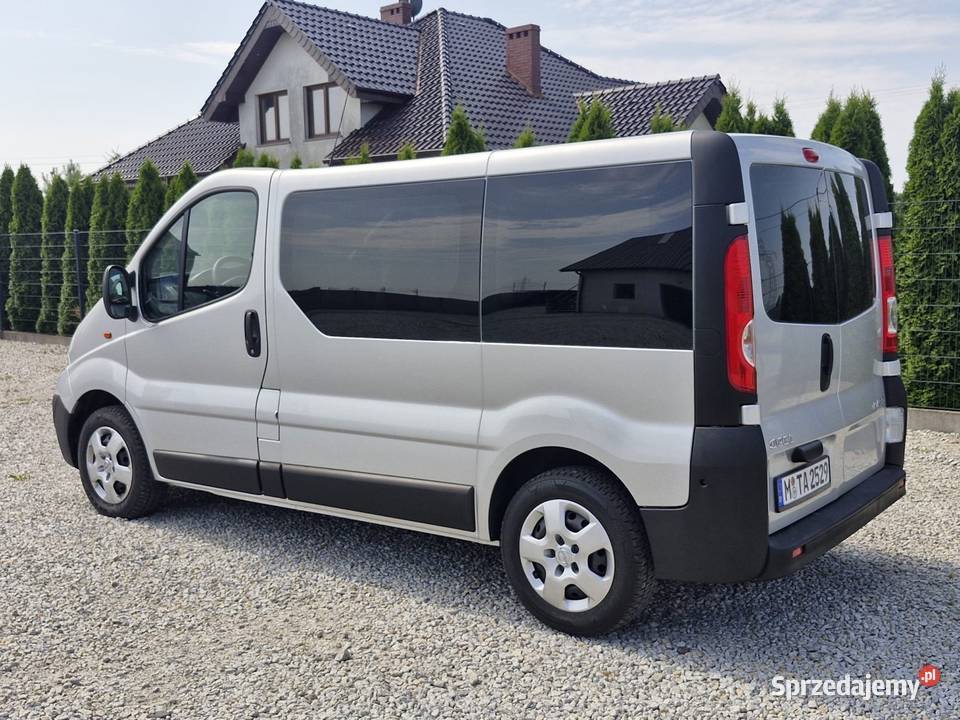 Opel Vivaro 20 CDTI 115 2014 Sprowadzony z Vivaro Słupca