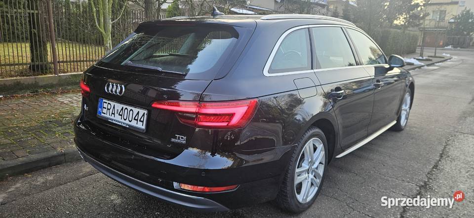 Audi A4 2016 Audi A4 B9Quattro Sport 190 Częstochowa