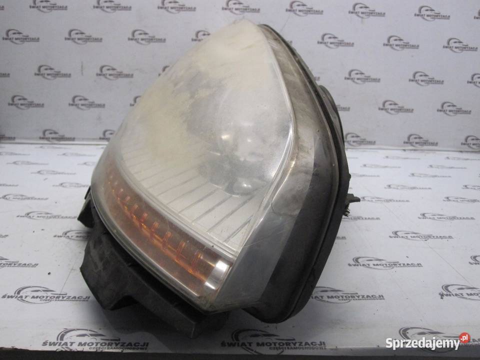C4 GRAND PICASSO I 10r lampa prawa przód świętokrzyskie