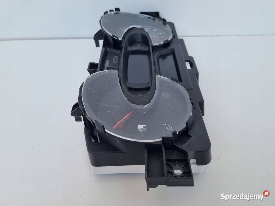 Renault Captur I LICZNIK ZEGARY Europa Liczniki i zegary lubelskie Rudka