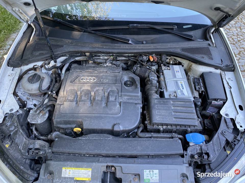 AUDI A3 2014 USZKODZONE JEŻDŻĄCE ZAREJESTROWANE Śmigiel sprzedam