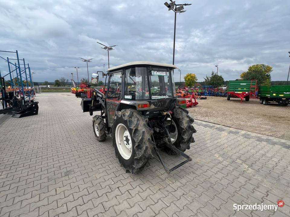MINI TRAKTOR Kubota GL 32 TUR Kabina Iseki