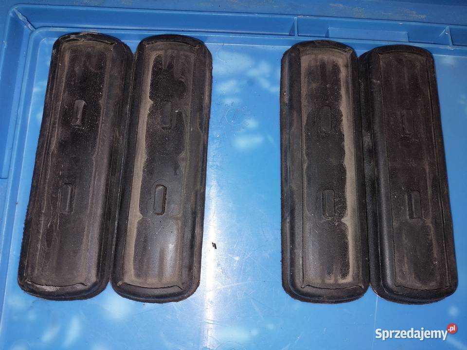 Vw audi 80 corrado gumy pod łapy bagażnika