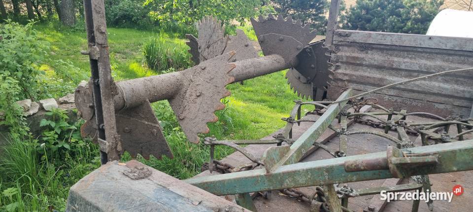 Rozrzutnik obornika Przyczepla jednoosoiowa Pozostałe Miechów