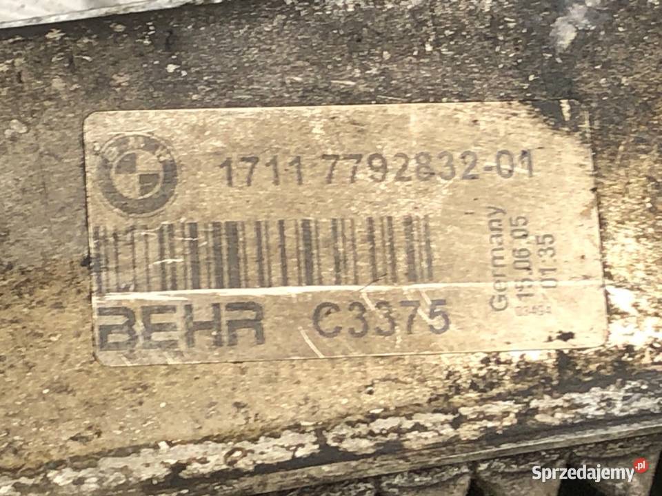 CHŁODNICA WODY BMW E61 25 163 7792832 0410