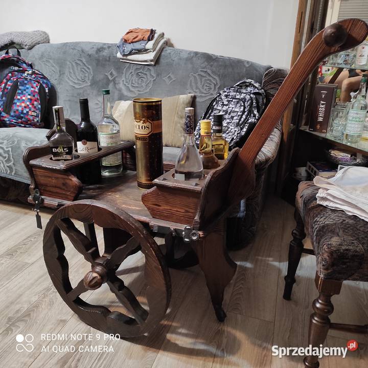 stylowy barek na kolkach Stoliki kawowe i ławy Koszalin