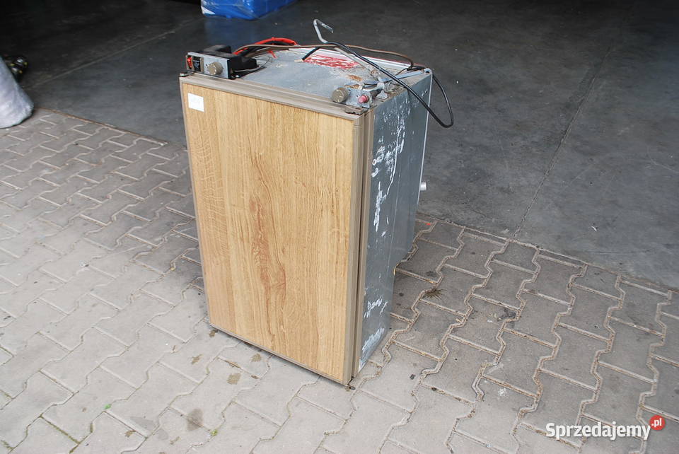 LODÓWKA ELECTROLUX 12V 220V GAS do sprzedam