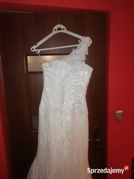 Suknia ślubna koronkowa sprzedam Kębłowo