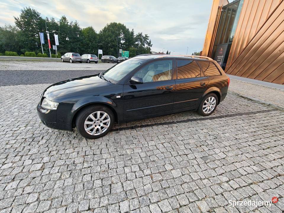 Audi A4 B6 Avant 18T Quattro 2003 światła przeciwmgielne śląskie sprzedam