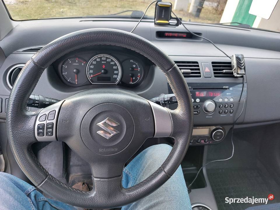 Suzuki Swift 13 DDiS 75KW isofix Końskie