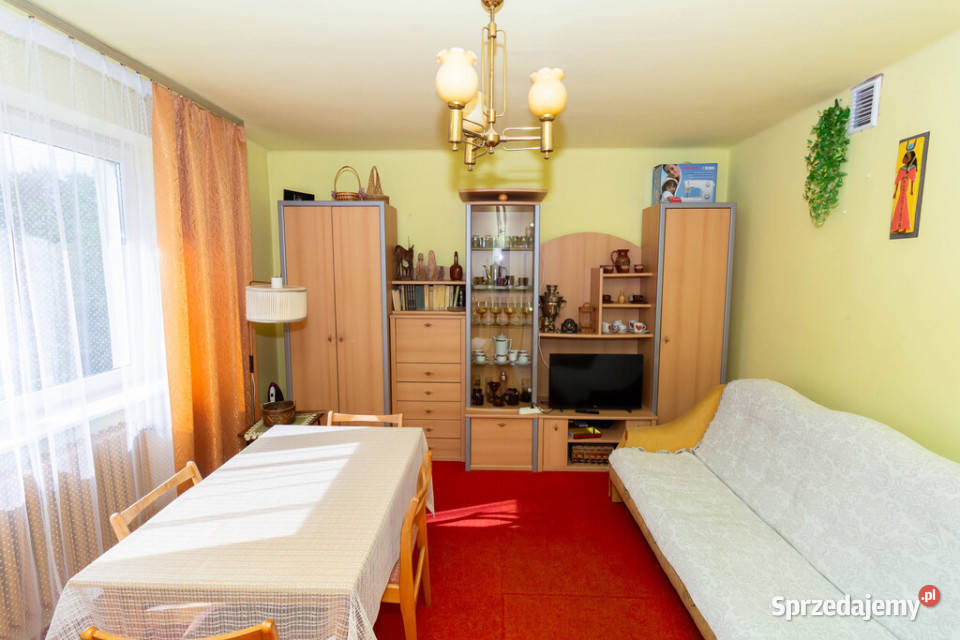 Przestronny dom 131m2 działka 2982m2 Gołoszyce 131m2