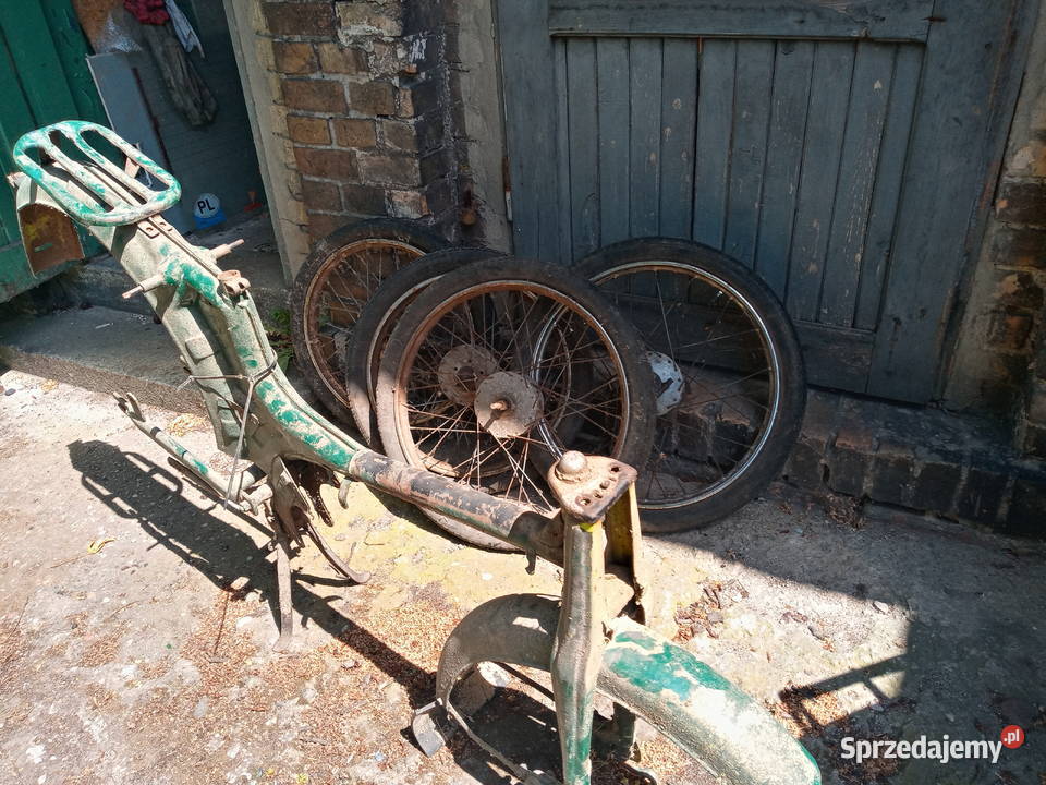 komar 1972 rama Międzychód