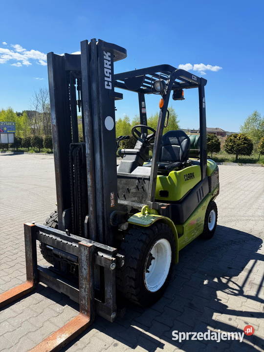 wózek widłowy CLARK G35L LPG Triplex 46m 2008r Działoszyn sprzedam