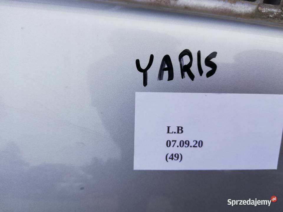 DRZWI PRAWY TYŁ TYLNE TOYOTA YARIS III Nowy Tomyśl