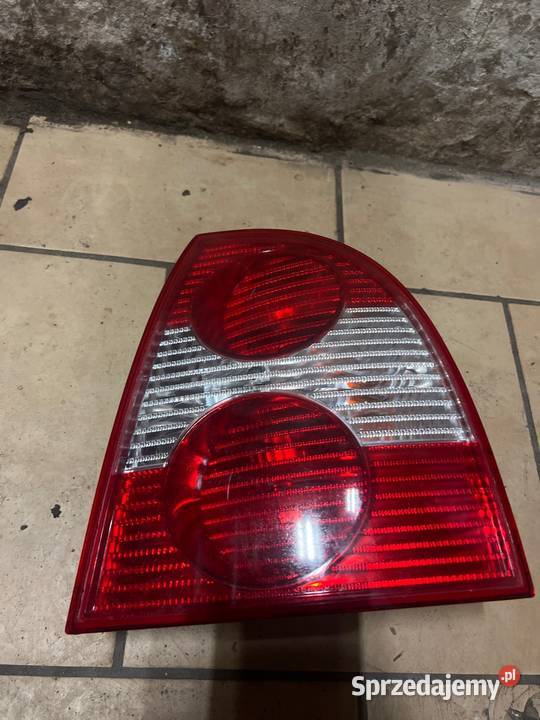 Lampa tył prawy vw passat b5 lift hatchback wielkopolskie Margonin sprzedam