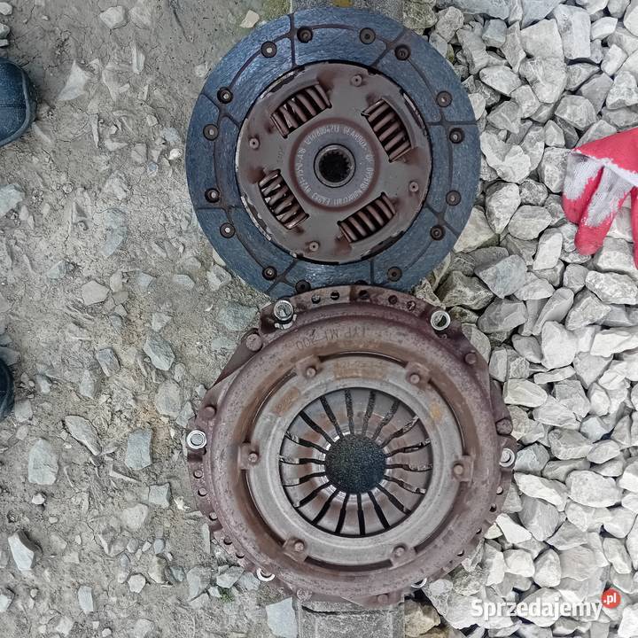 Tarczadocisk sprzeglo ford fiesta mk7