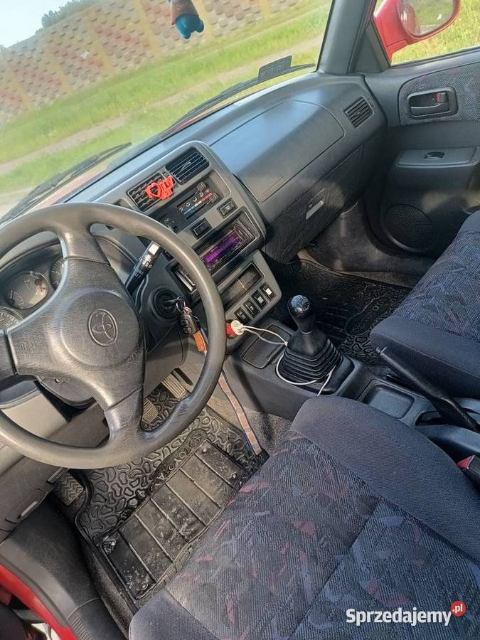 Toyota RAV4 20 silnik 1998 12000