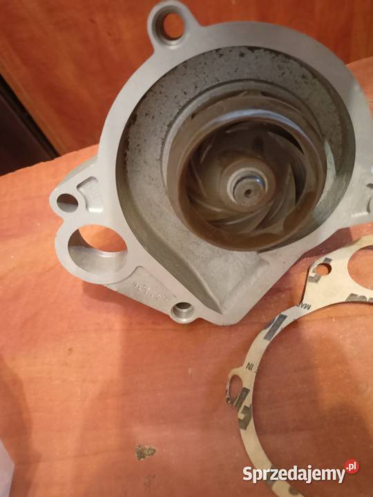 Pompa cieczy chłodzącej NOWA BMW 3 E46 5 E39 20D sprzedam
