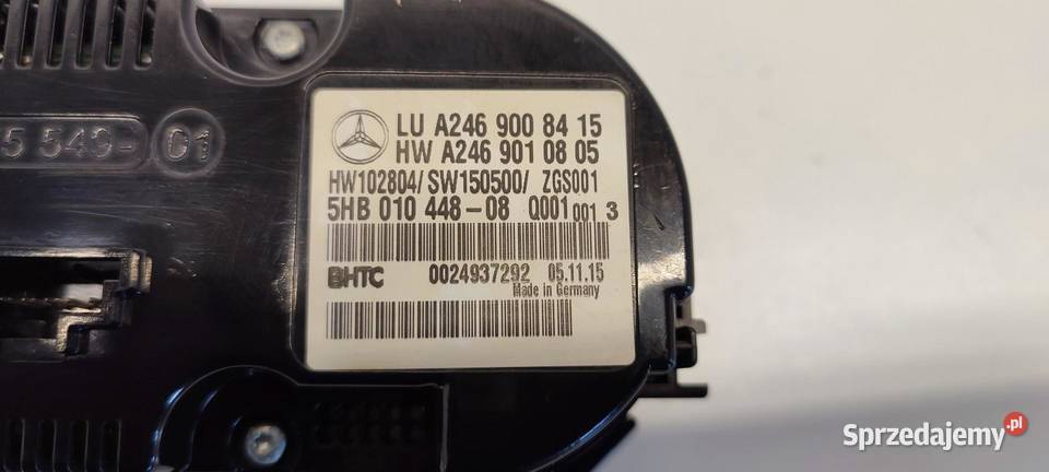 MERCEDES CLA X117 PANEL KLIMATYZACJI A2469008415 osobowe Panele sterowania, przełączniki