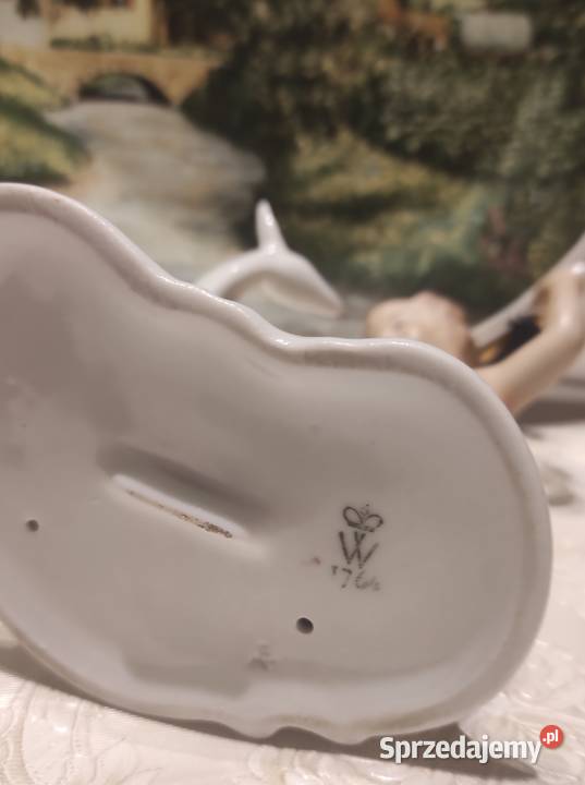 VINTAGE WALLENDORF NIEMCY PORCELANOWA FIGURKA