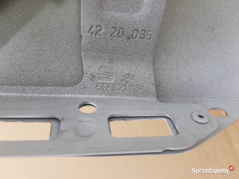 SEAT LEON IV 4 BŁOTNIK PRAWY PRZÓD 5FA821116A Błotniki Trzciel sprzedam