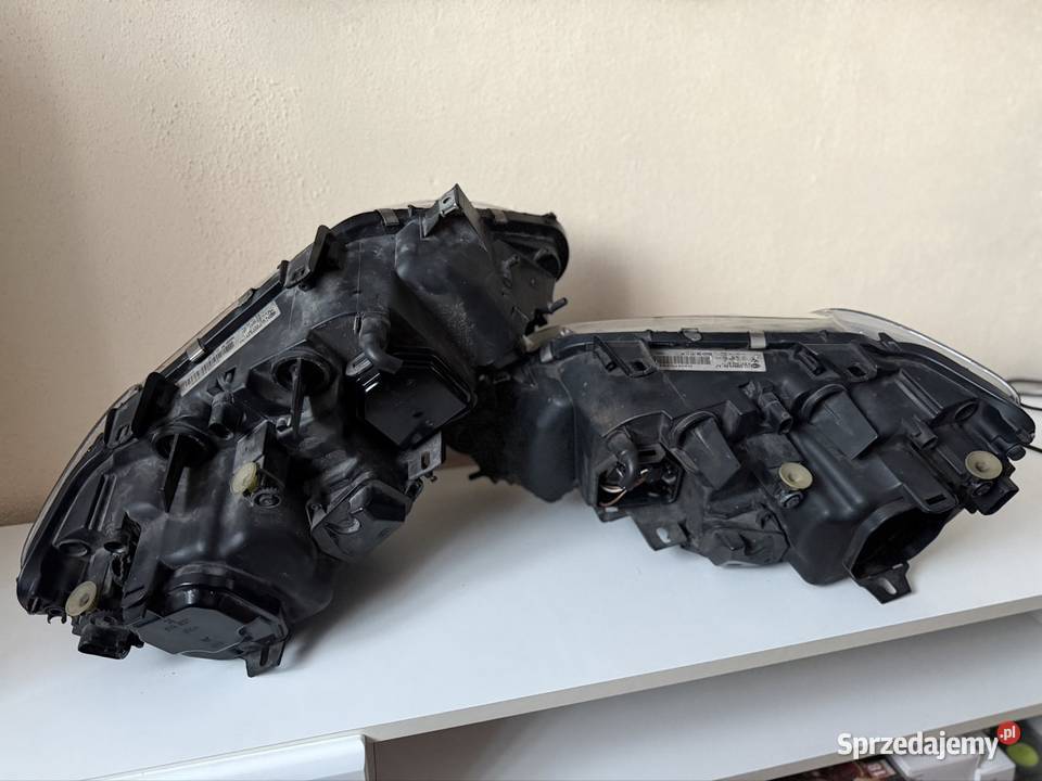 BMW E65E66 LCI Xenon Lampy Reflektory FULL BLACK Bytom
