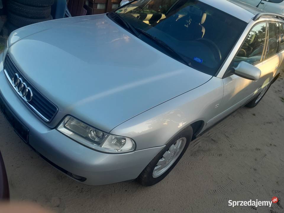 Audi A4 B5 16 benzyna 100 99r Lift kombi zadbana Szamotuły
