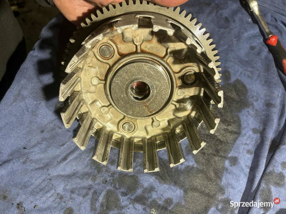 ZEWNĘTRZNY KOSZ SPRZĘGŁOWY FZS 600 Krasnystaw