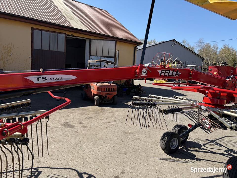 Zgrabiarka karuzelowa Fella TS 1502 2015 do boku Myszyniec