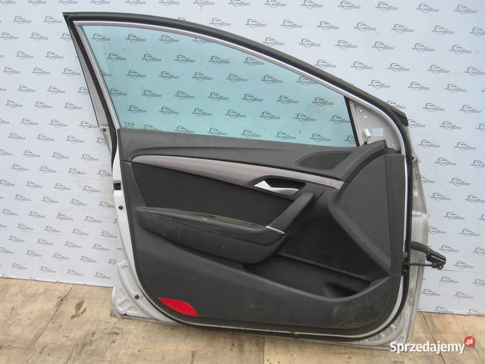 HYUNDAI i40 13r drzwi lewe przód świętokrzyskie