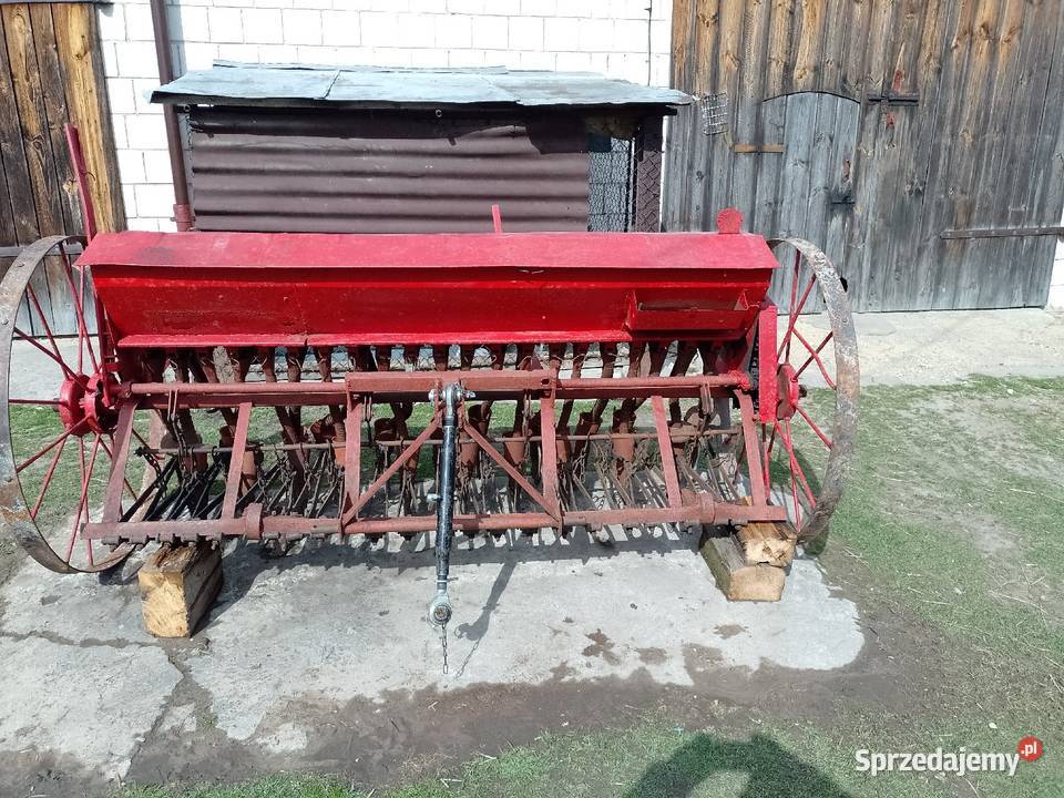Siewnik do zbóż nieuszkodzony sprzedam