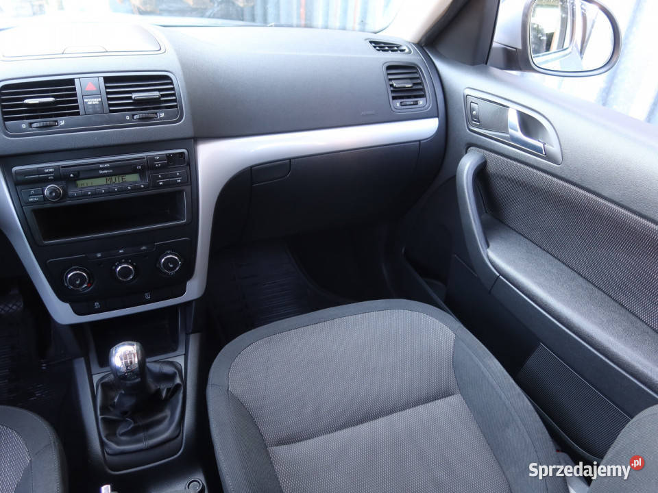 Skoda Yeti 12 TSI światła przeciwmgielne Katowice