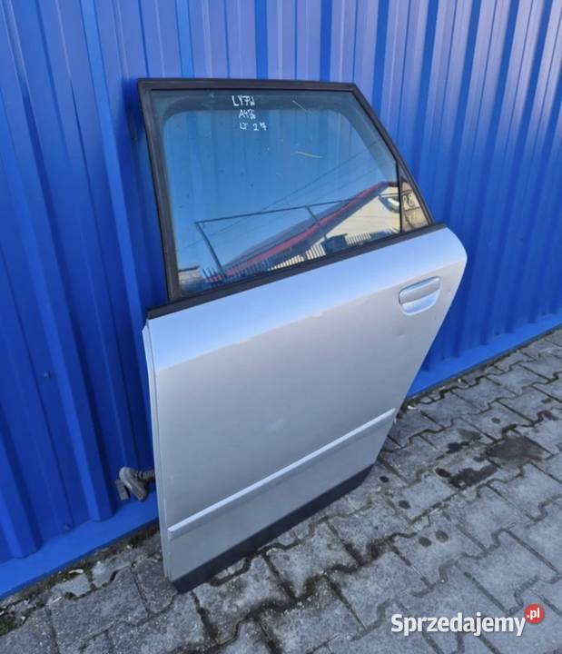 28 DRZWI TYŁ LEWY TYLNE LEWE AUDI A4 B6 KOMBI Drzwi Działoszyce
