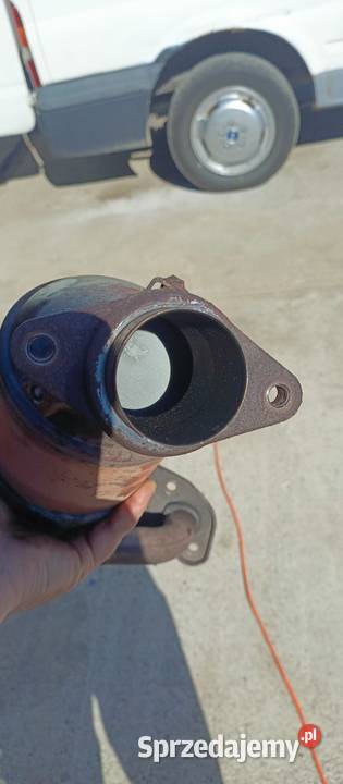 Katalizator nissan Qashqai j10 20 benzyna 141 Jaksice