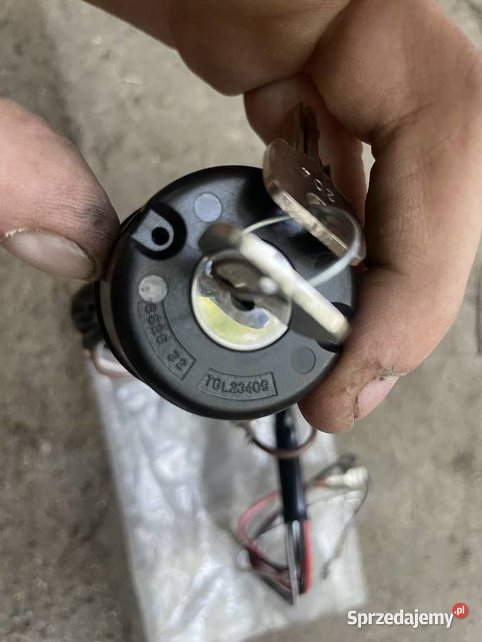 Stacyjka DDR Simson sr50 nowa 8 kabli 62 Szprotawa