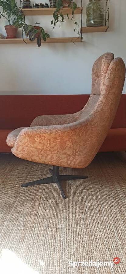 Fotel Wega Lubuskie FM Świebodzin space age PRL 90cm Gliwice