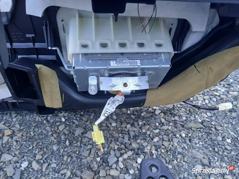 Deska rozdzielcza kokpit konsola poduszka Toyota małopolskie sprzedam