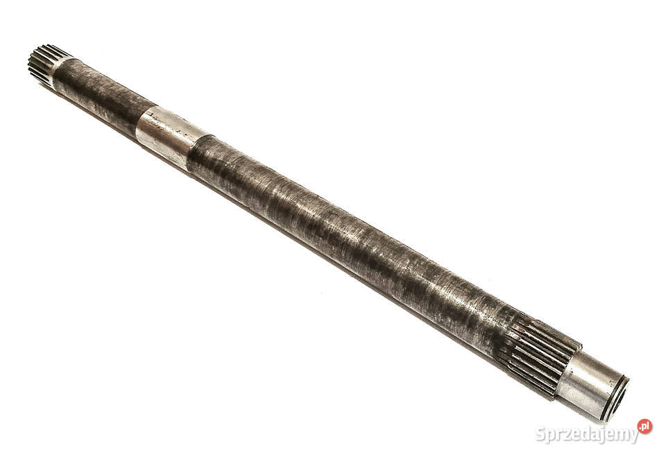 Wałek WOM Przedni 558mm MF34 1869279M1 Tyczyn