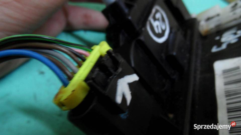 HYUNDAI I20 I LIFT 13r zamek drzwi lewy przód