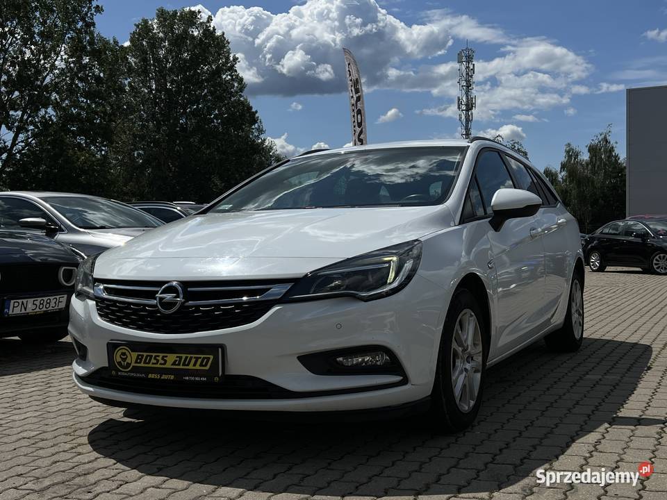 Opel Astra 2017 Astra Warszawa sprzedam