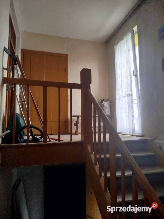 Mieszkanie na wsi do remontu Małujowice