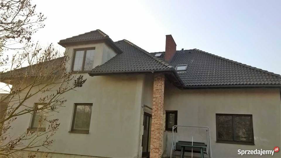 Dom i zabudowania gospodarcze sprzedam Ożarowice