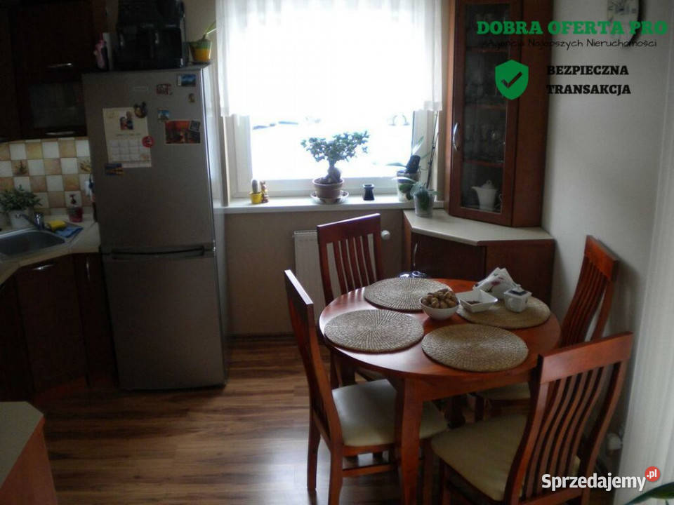 2pokojowe mieszkanie z halą garażową i komórką sprzedam