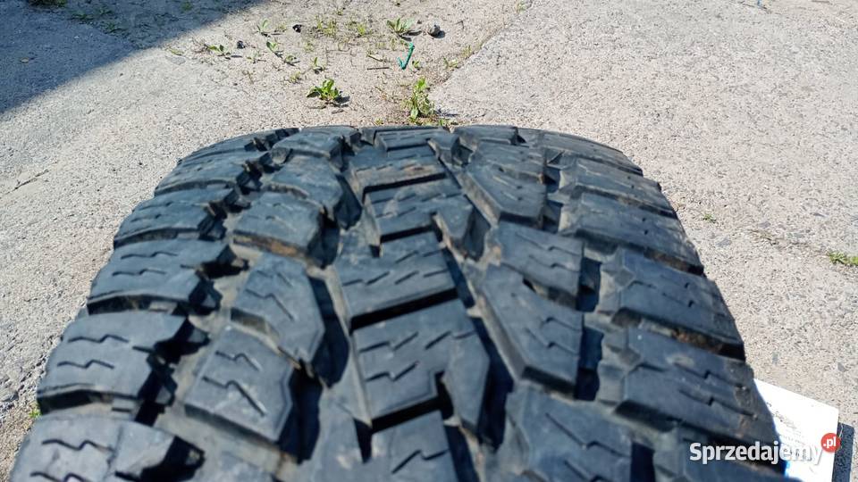 Kol9 felga opona jeep Wranglera jk 35x125 R20 Mojusz