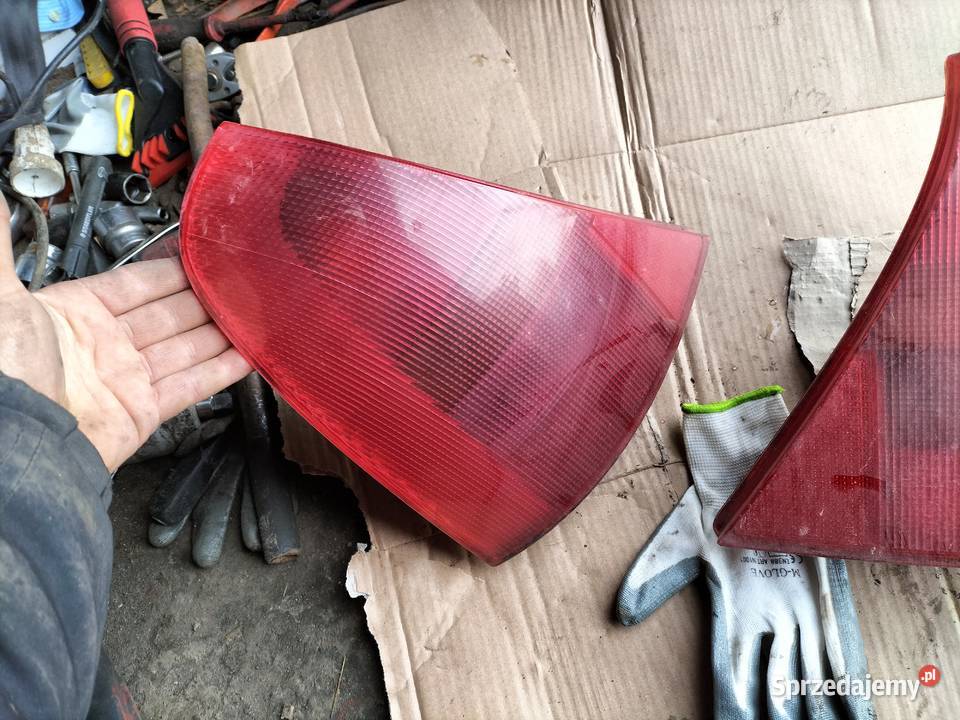 RENAULT CLIO 2 LAMPA TYŁ TYLNA LEWA PRAWA Kamień-Kolonia