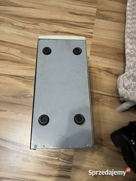 Zabytkowy komputer PC AT Pentium 100 MHz Brzana