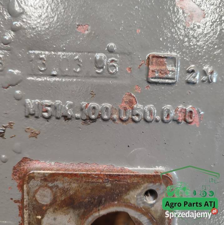 Pokrywa dekiel skrzyni M514100050040 Fendt 512 podlaskie Ciechanowiec