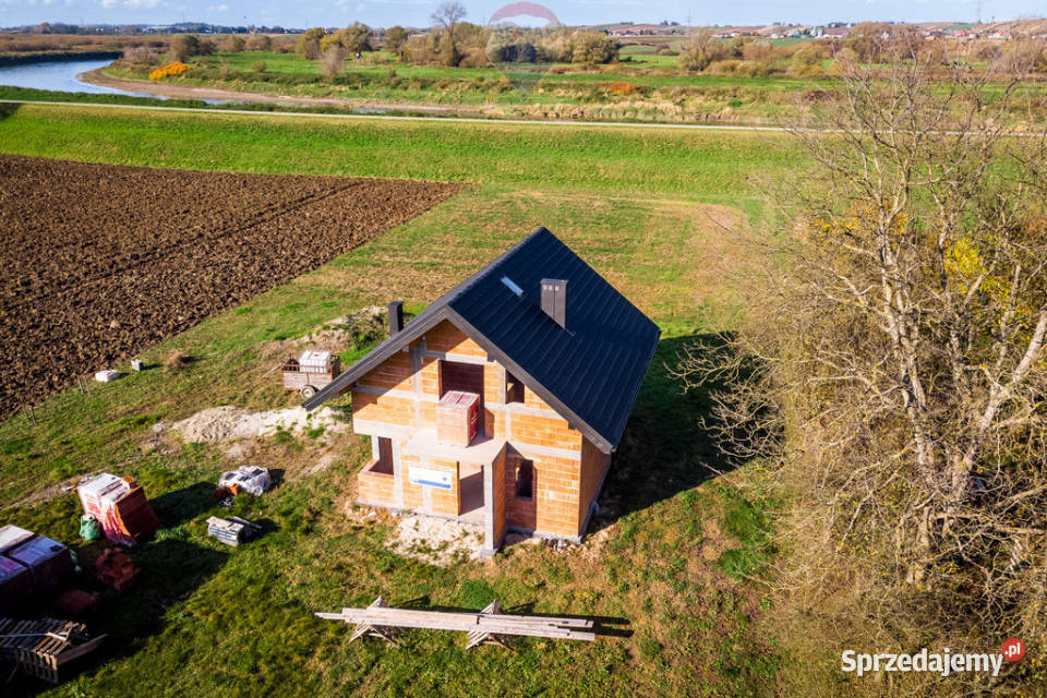 Dom Trasie RowerowejPuszcza Niepołomicka Liczba pokoi 4 Ispina sprzedam