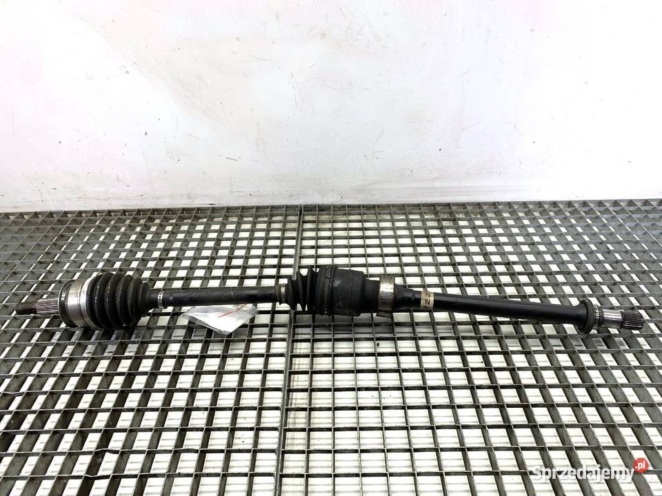 PÓŁOŚ PRAWY PRZÓD MAZDA 3 BM 20 120 PRZEGUB